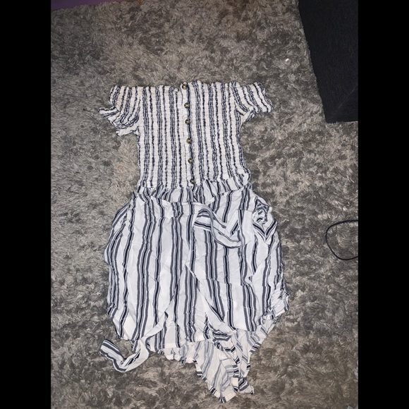 J for Justify romper - Picture 2 of 3